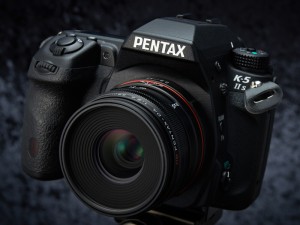 HD PENTAX-DA 35mm F2.8 M（デジカメWatch）